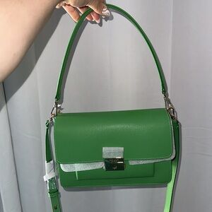 Kate Spade Voyage Small Grain textured Shoulder /
Crossbody Bag💚